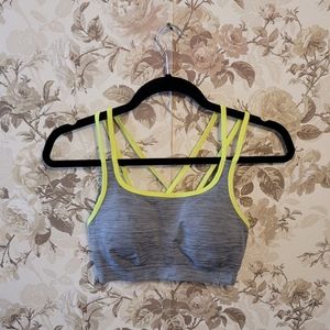 Size small sports bra!